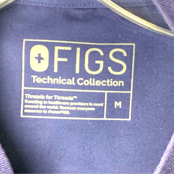 FIGS | FIONx Bellery Scrub Jacket Navy Blue (size Medium) - Picture 4 of 8